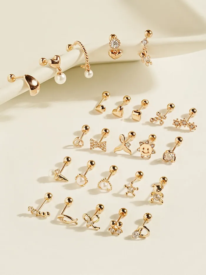14K Gold Candy Square Cartilage Earring 20G MinimalBijoux Earrings
