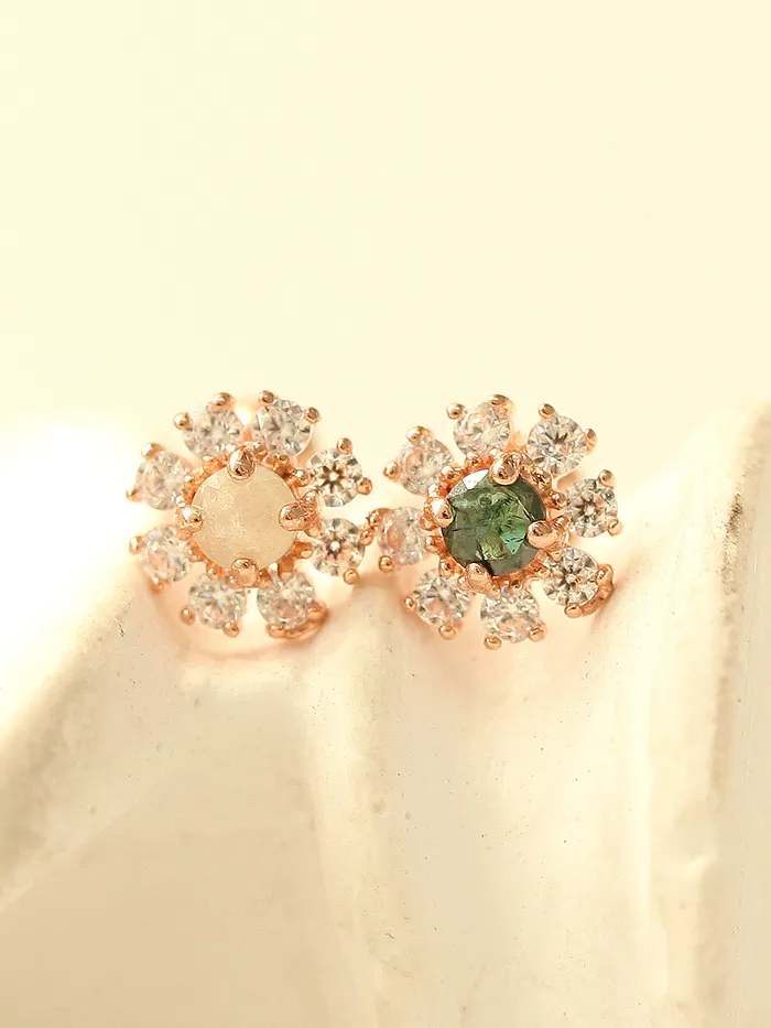 14K gold Daisy Rough Diamond cartilage earring 20g MinimalBijoux Earrings
