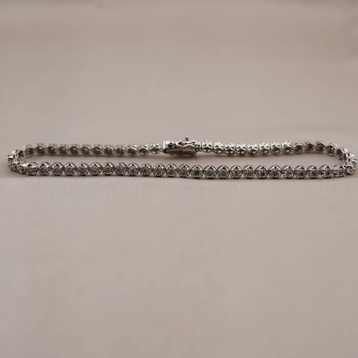 AB and J Bracelets 10k Gold Diamond Illusion Bracelet 8in C734