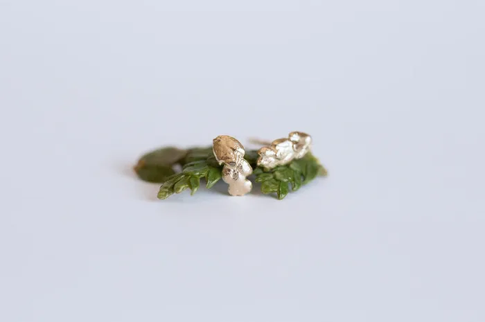 Anueva Jewelry Earrings Mini Gold Leaf Stud Earrings Real Leaf Castings in Solid Gold