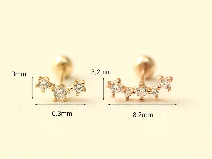 Earrings MinimalBijoux 14K gold Curve Cubic cartilage earring 20g