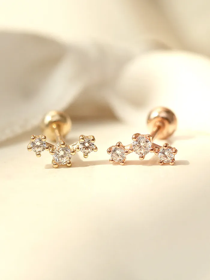 Earrings MinimalBijoux 14K gold Curve Cubic cartilage earring 20g