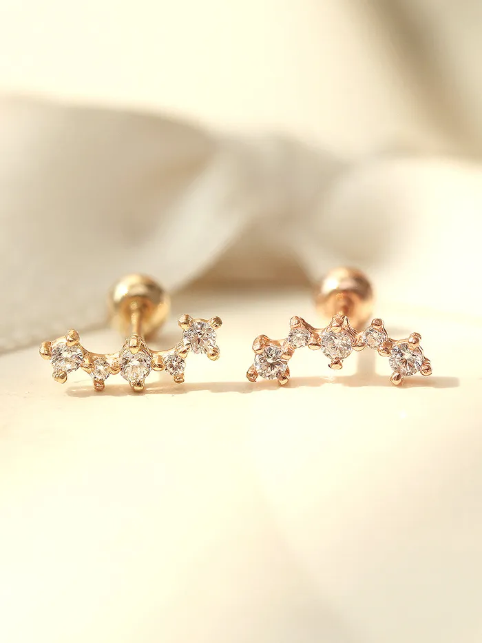 Earrings MinimalBijoux 14K gold Curve Cubic cartilage earring 20g