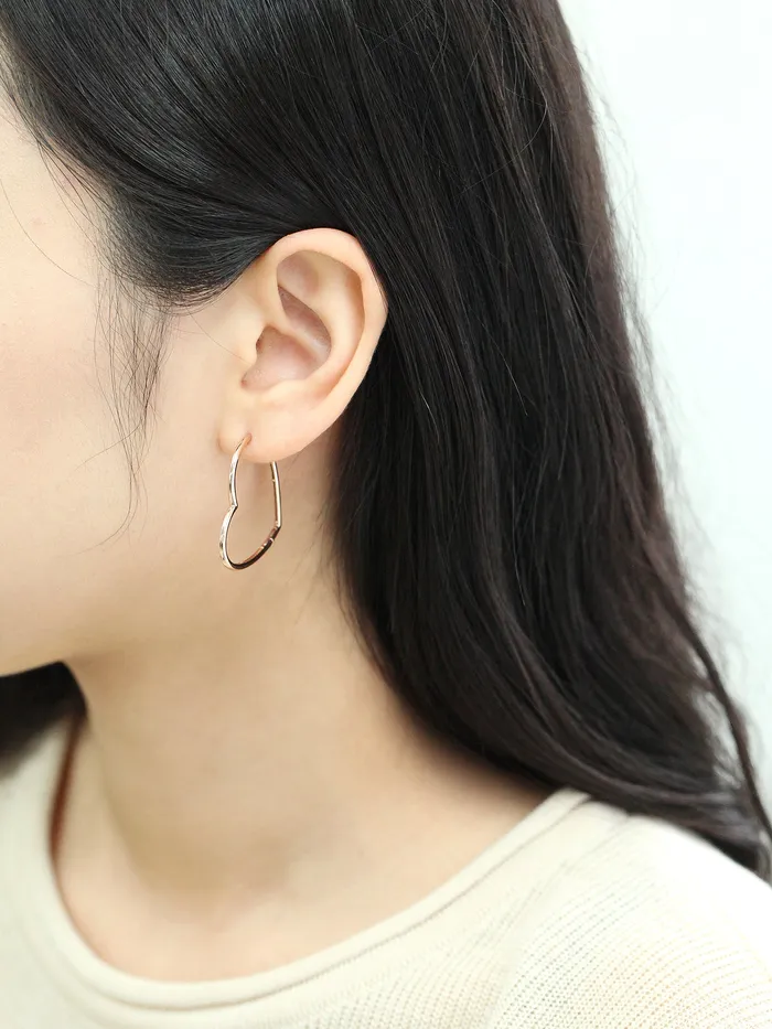 Earrings MinimalBijoux 14K Gold Heart Hoop Earring