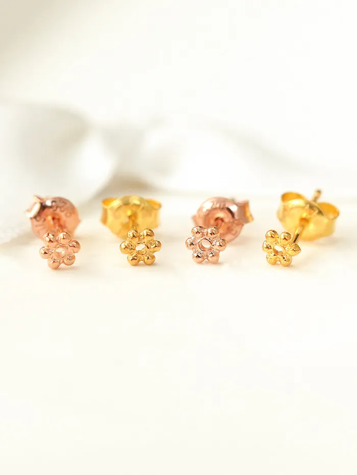 Earrings MinimalBijoux 925 Silver Mini Flower Stud Earring