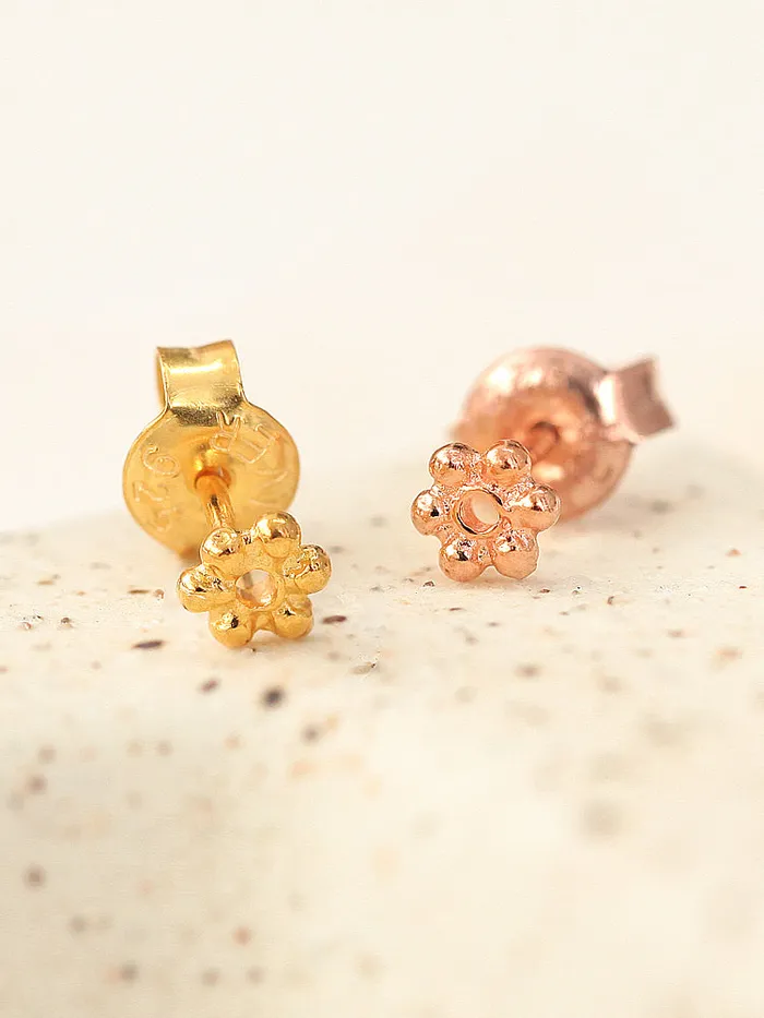 Earrings MinimalBijoux 925 Silver Mini Flower Stud Earring