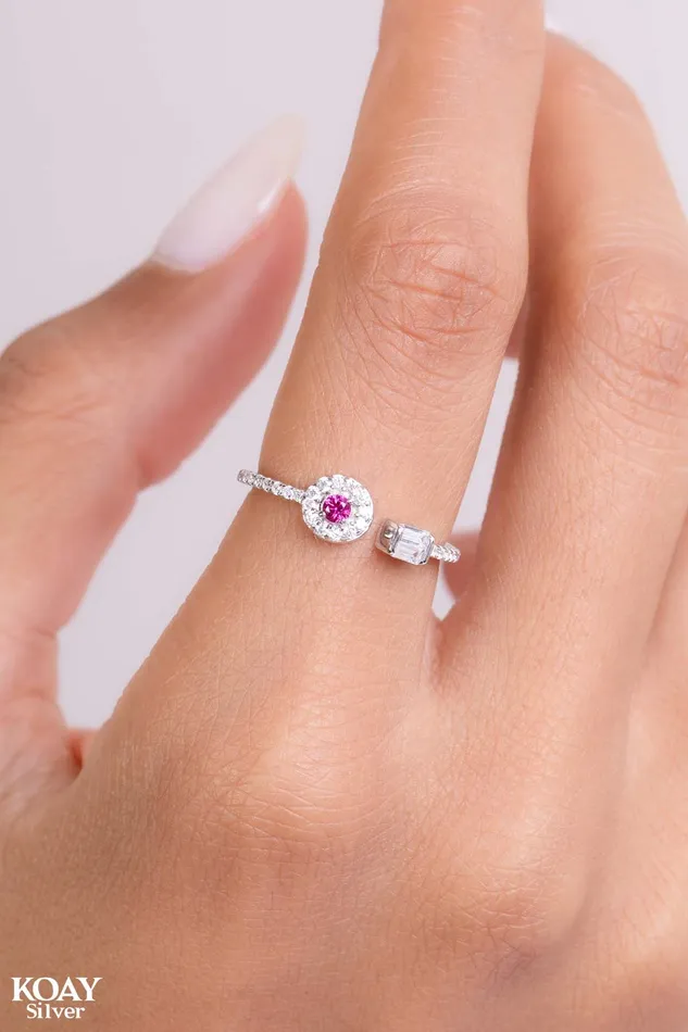 KOAY Silver Store Zircon Ring 055 Rings