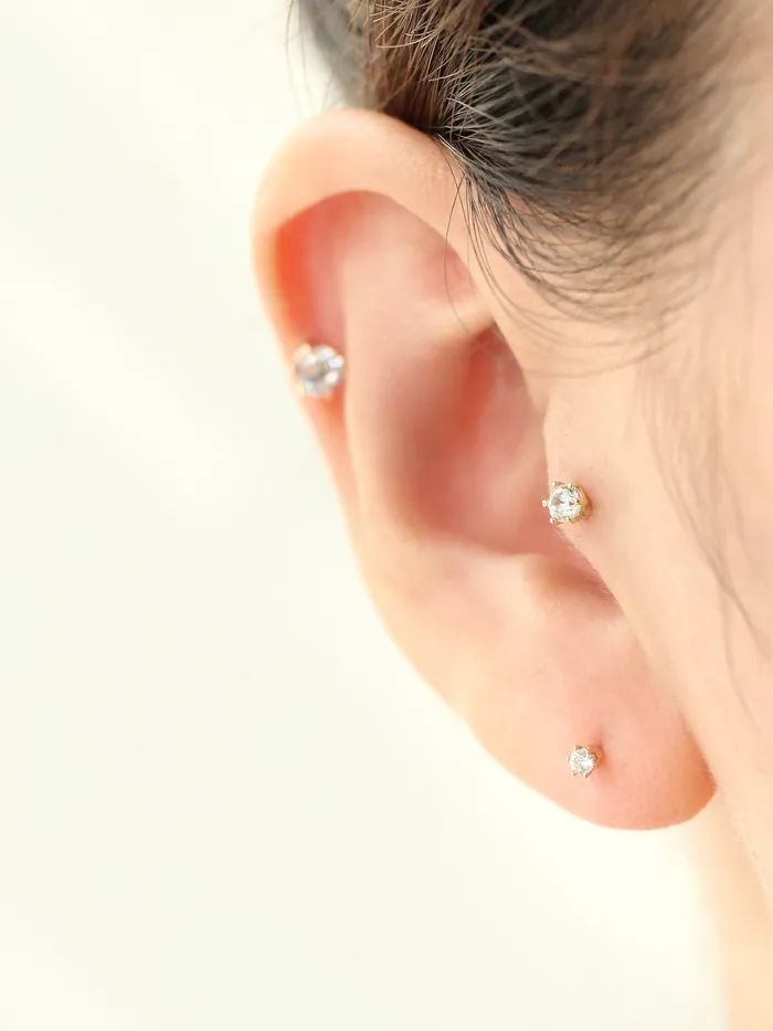 MinimalBijoux 14K Gold Rough Diamond Labret Piercing 2mm 3mm 4mm 18G16G PreStyled Sets