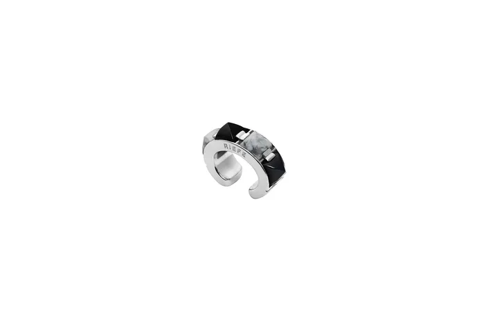 RIEFE Earrings Arc Ear CuffSV925 Black Spinel Howlite