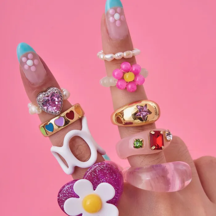 shopsnackbreak Rings Flower Power Ring in Cherry